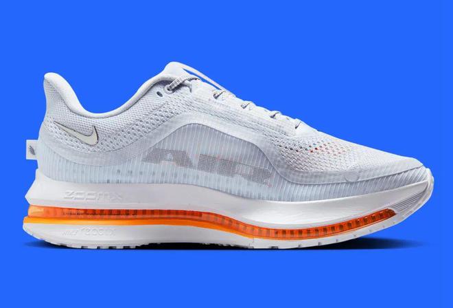 Nike跑鞋把能给的都给足了千亿国际网站配置诱人！这双(图5)